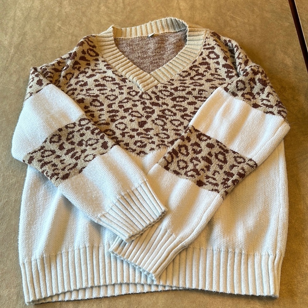 Leopard sweater